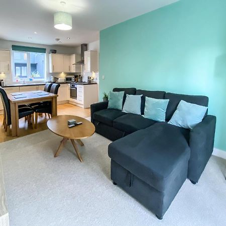 Beautiful, Contemporary 3 Bedroom Apartment バース エクステリア 写真