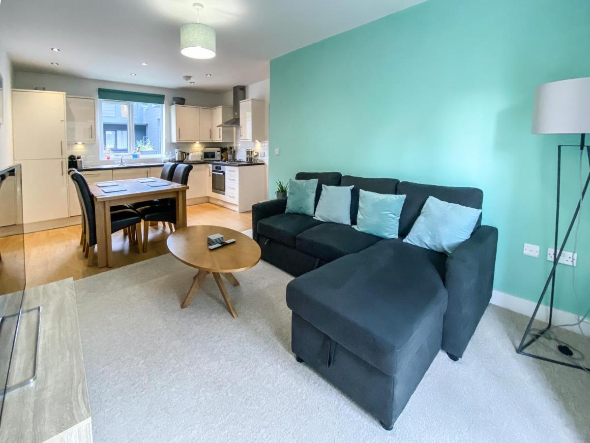 Beautiful, Contemporary 3 Bedroom Apartment バース エクステリア 写真