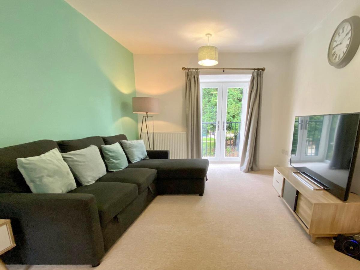 Beautiful, Contemporary 3 Bedroom Apartment バース エクステリア 写真